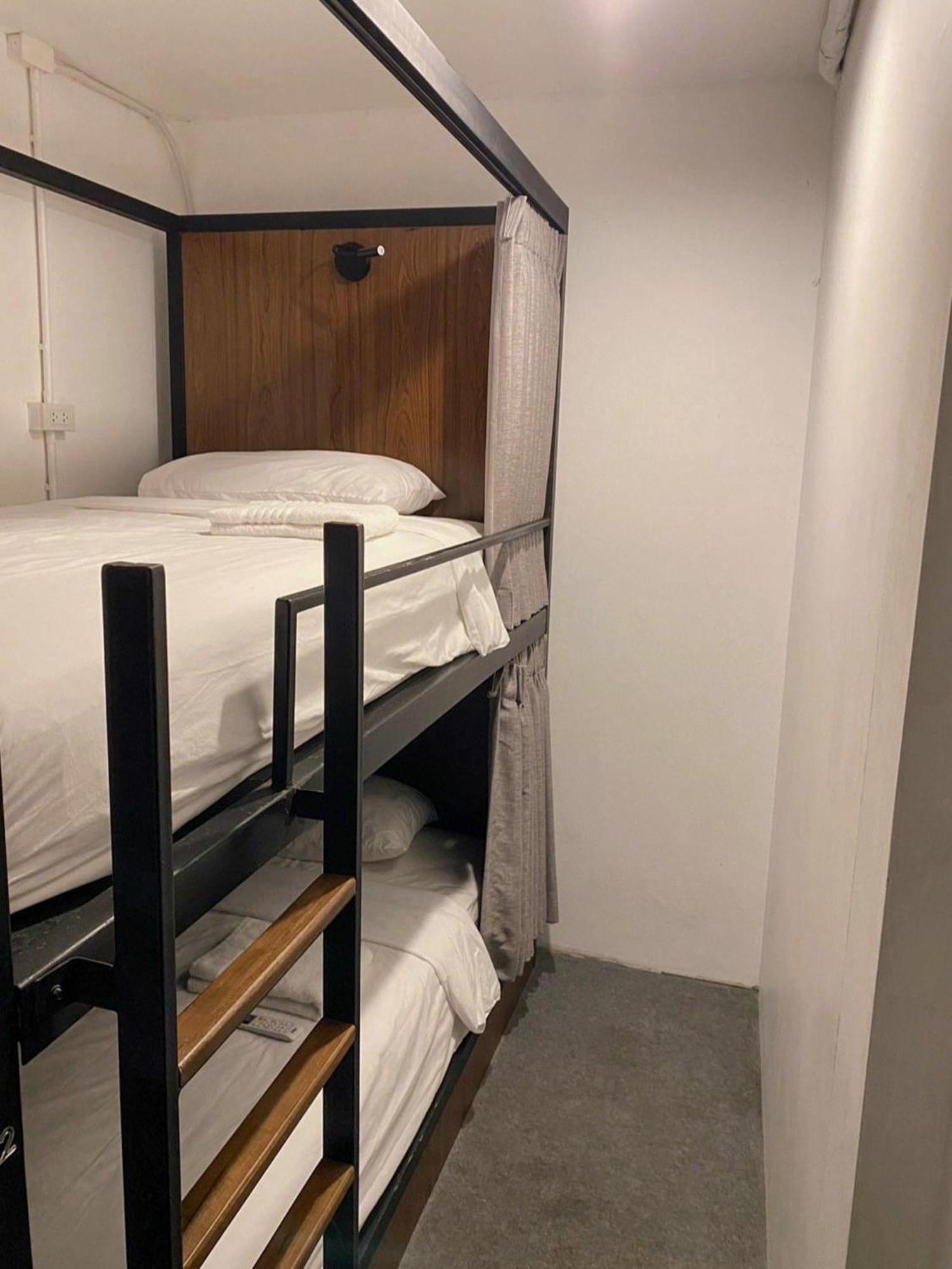 Kudi Hostel Bangkok Ngoại thất bức ảnh