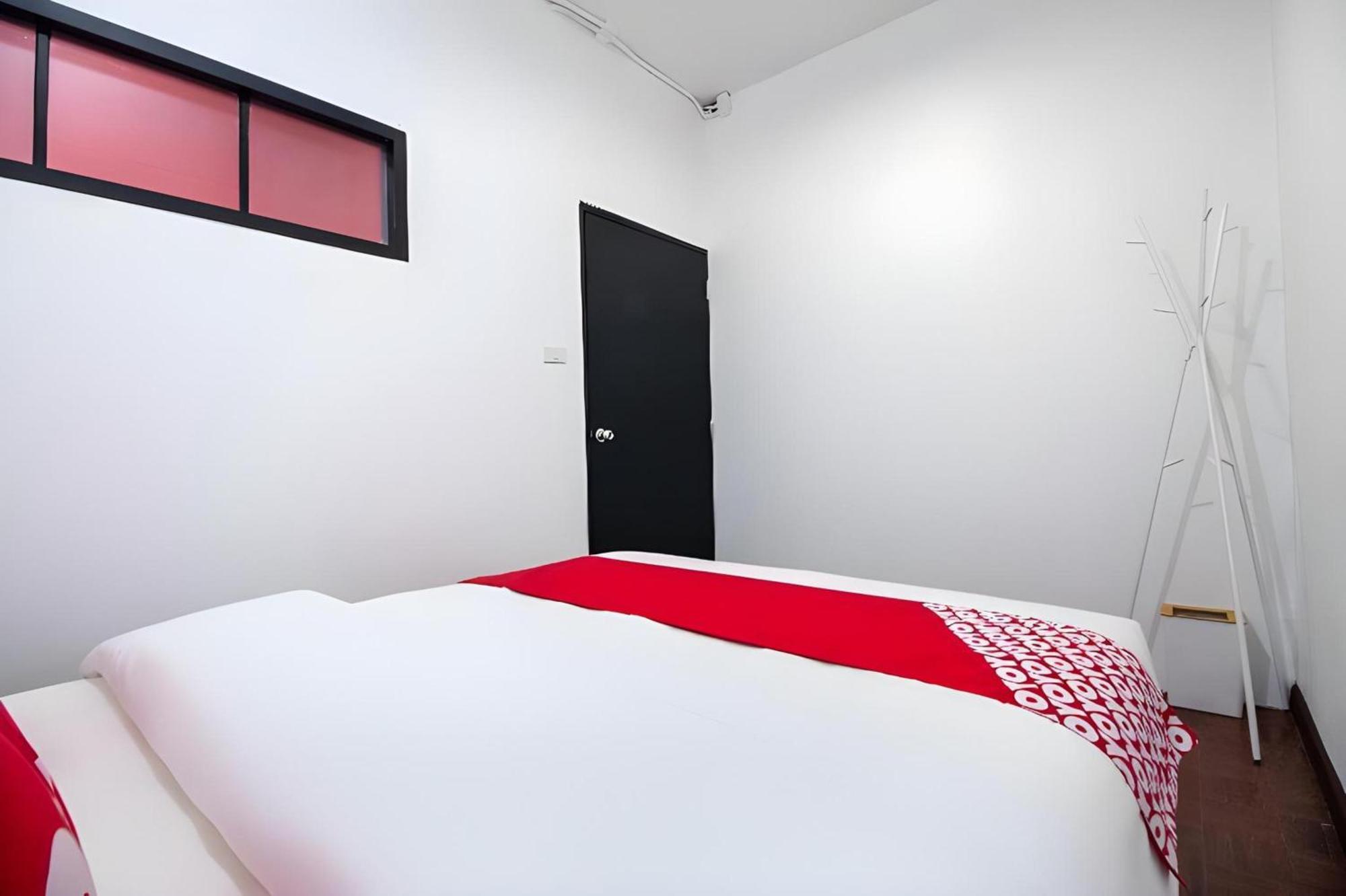 Kudi Hostel Bangkok Ngoại thất bức ảnh